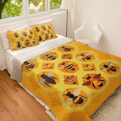 Shineful All Season Quilt 3-Piece Set  Bee Cozy