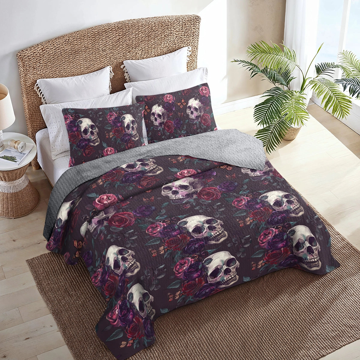 Shineful All Season Quilt 3-Piece Set Gothic Rose Skull