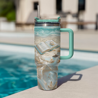 Livre ouvert Shineful Tumbler sur le sable