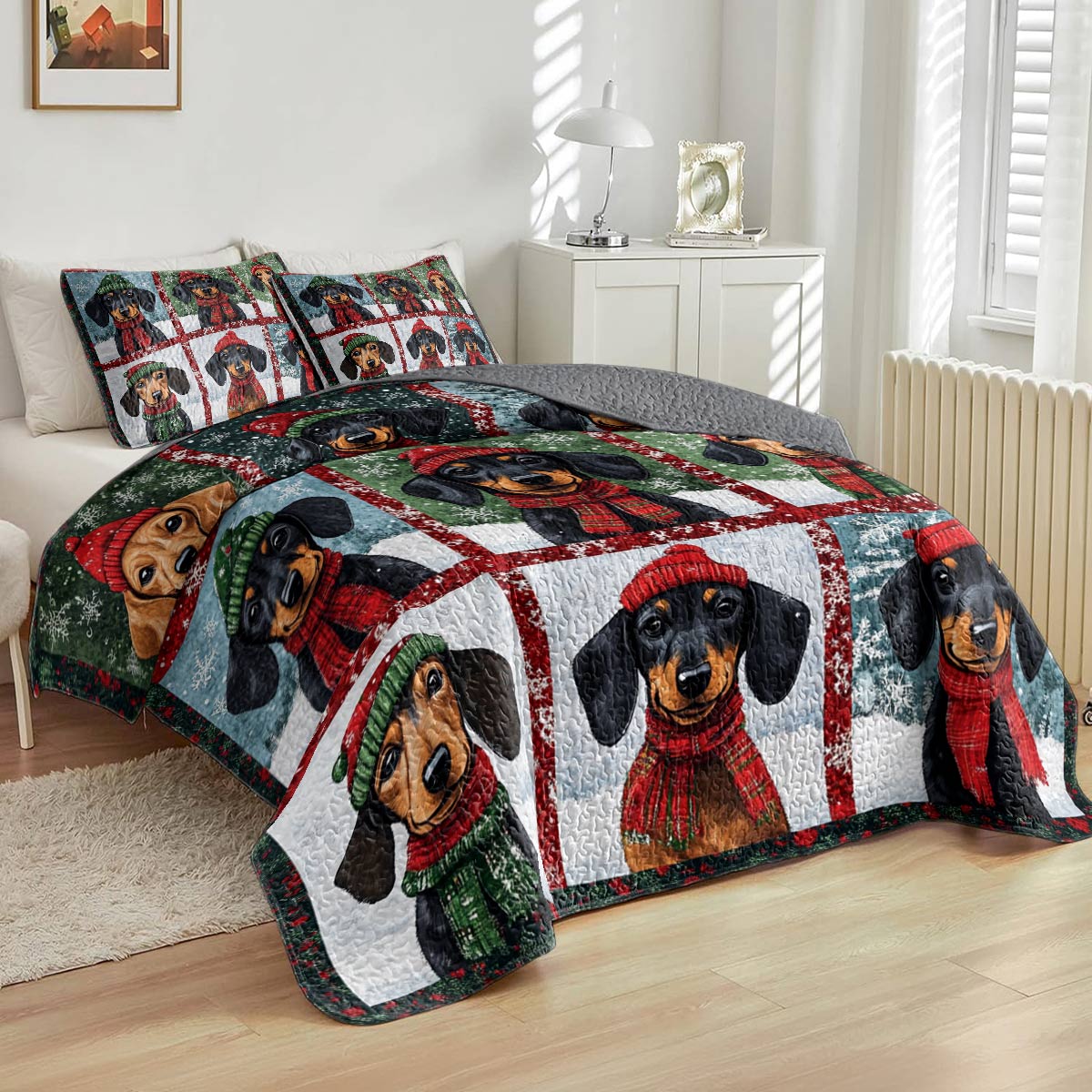 Shineful All Season Quilt 3-Piece Set Dachshund Christmas