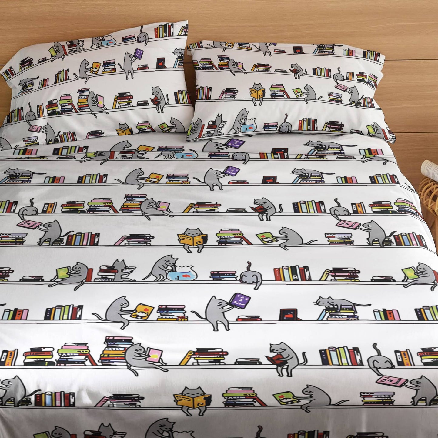 Shineful 4-Piece Bed Sheet Set Cat Reading