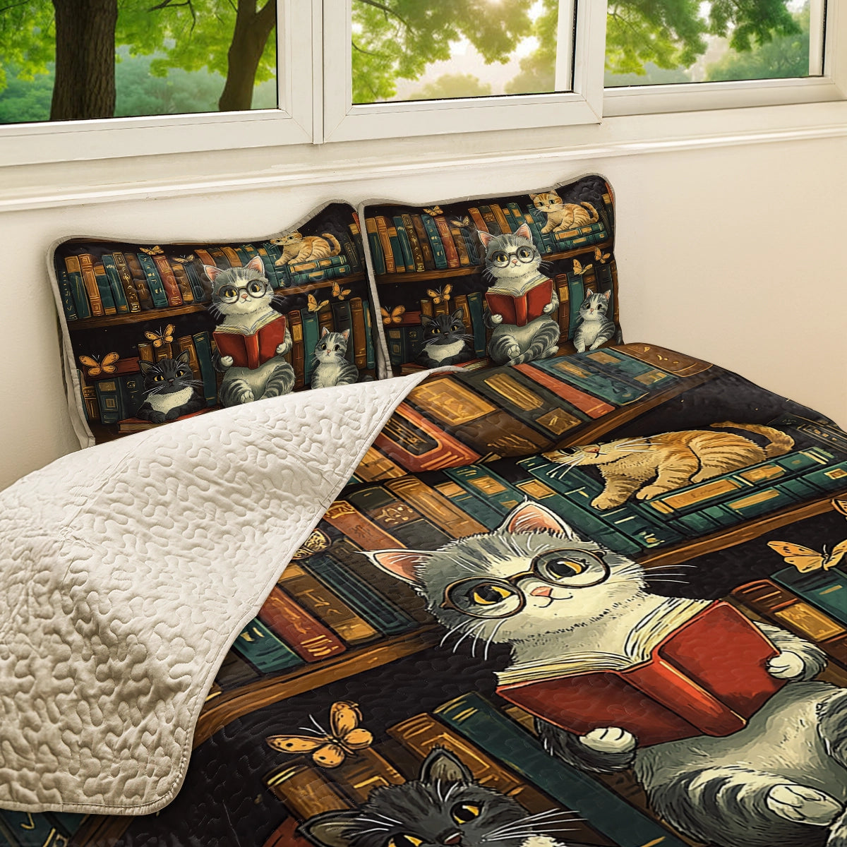 Shineful All Season Quilt 3-Piece Set - Bookworm's Purr-adise