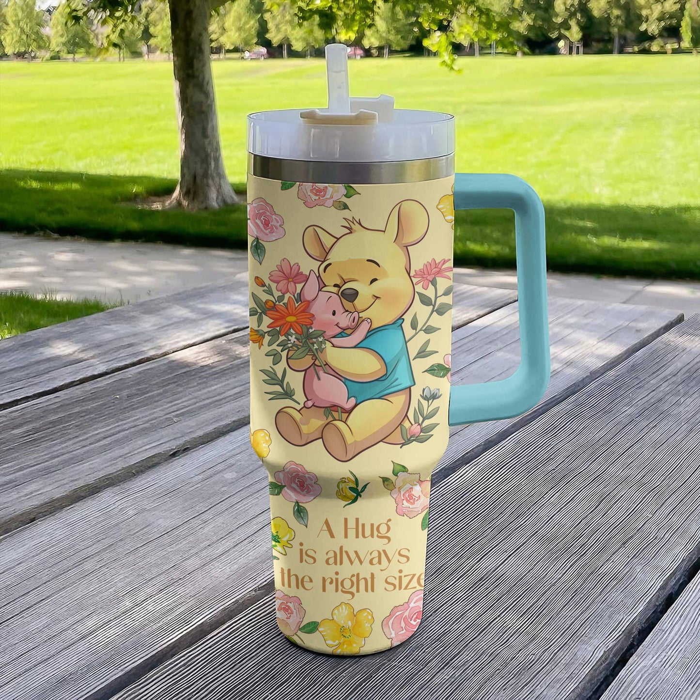 Shineful Tumbler Pooh A Hug