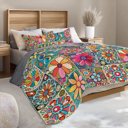 Shineful All Season Quilt 3-Piece Set - Hippie Dream