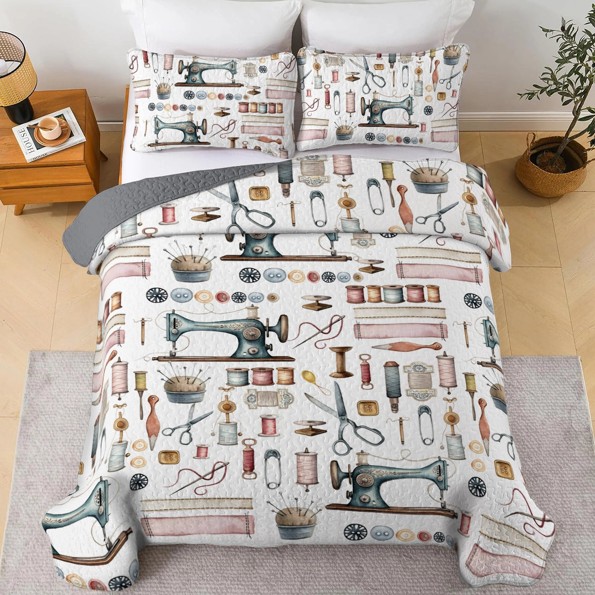 Shineful All Season Quilt 3-Piece Set Vintage Sewing Tools