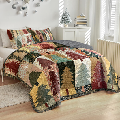 Shineful All Season Quilt 3-Piece Set Festive Christmas Pine