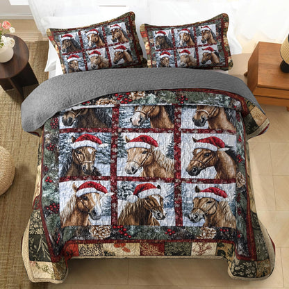 Shineful All Season Quilt 3-Piece Set - Equestrian Christmas