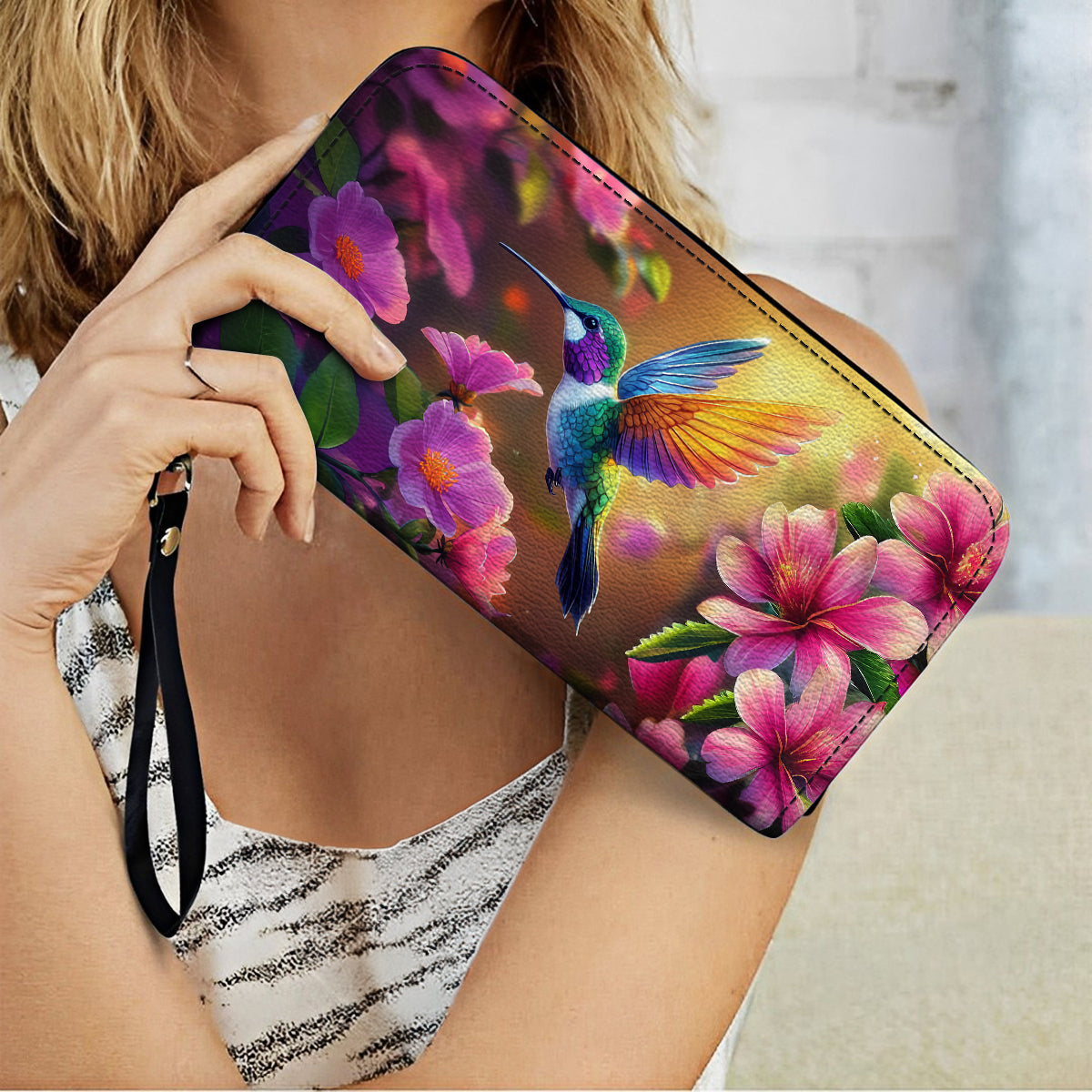 Shineful Leather Clutch Purse With Wristlet Strap Handle Enchanted Hummingbird