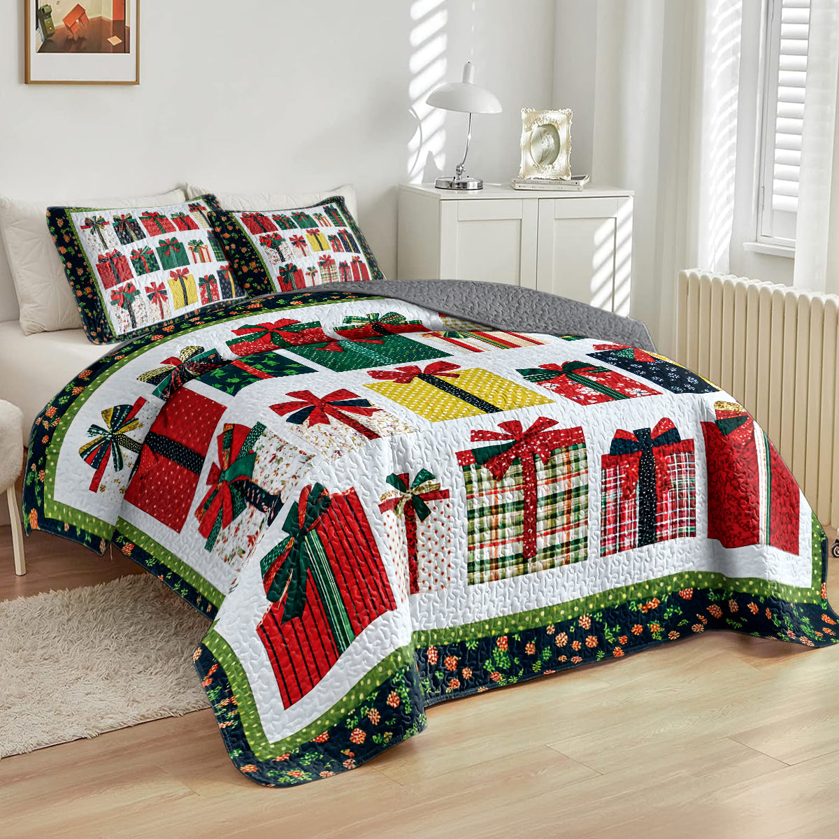 Shineful All Season Quilt 3-Piece Set - Christmas Gifts Wrapped In Joy