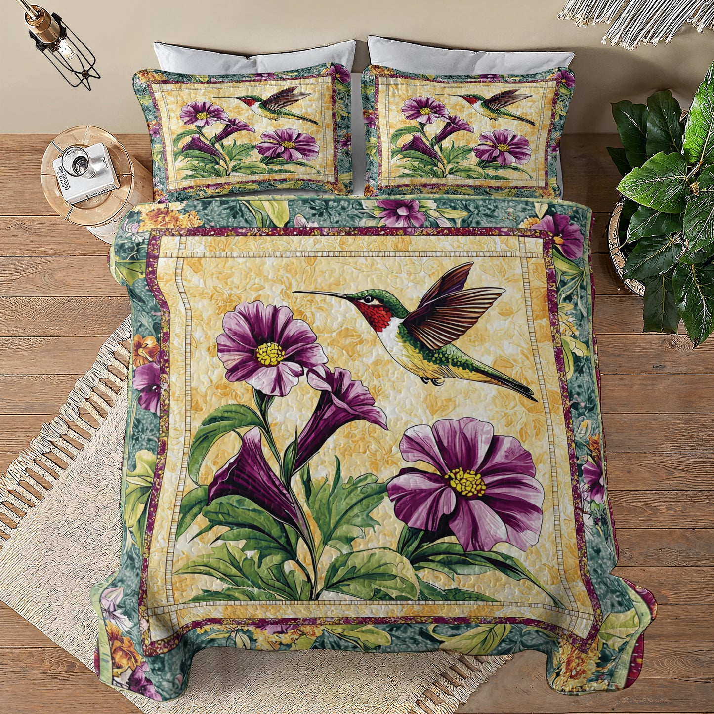 Shineful All Season Quilt 3-Piece Set Hummingbird And Trumpet Flower