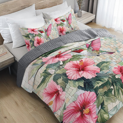 Shineful All Season Quilt 3-Piece Set Hibiscus Harmony