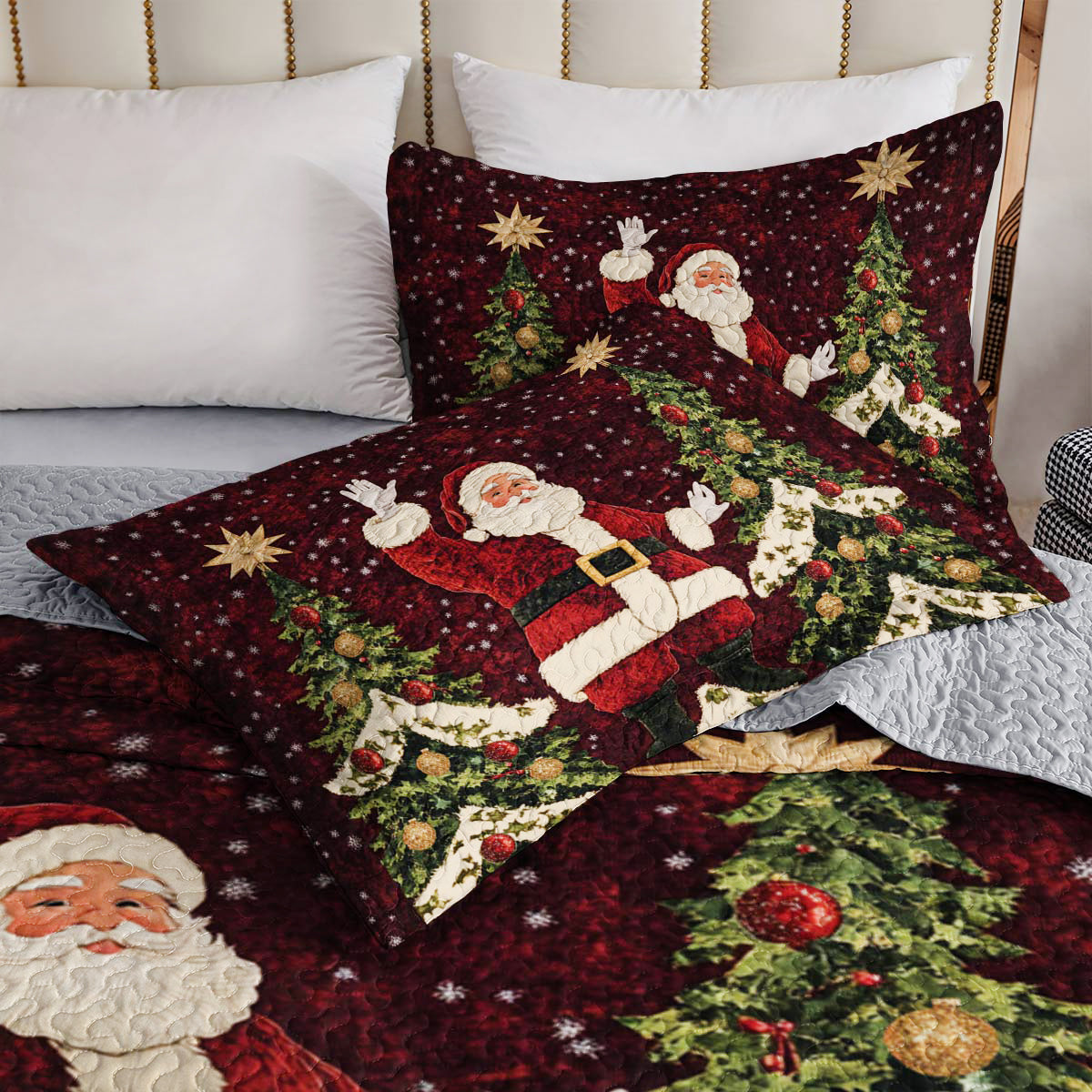 Shineful All Season Quilt 3-Piece Set - Santa Claus