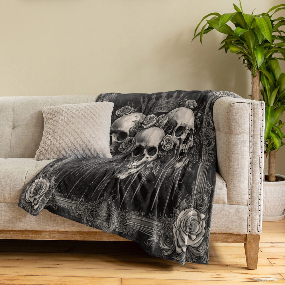 Shineful Fleece Blanket Eternal Crown Skull