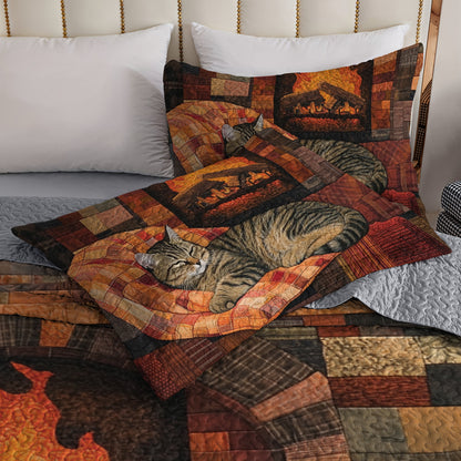 Shineful All Season Quilt 3-Piece Set Cozy Cat By The Fireplace