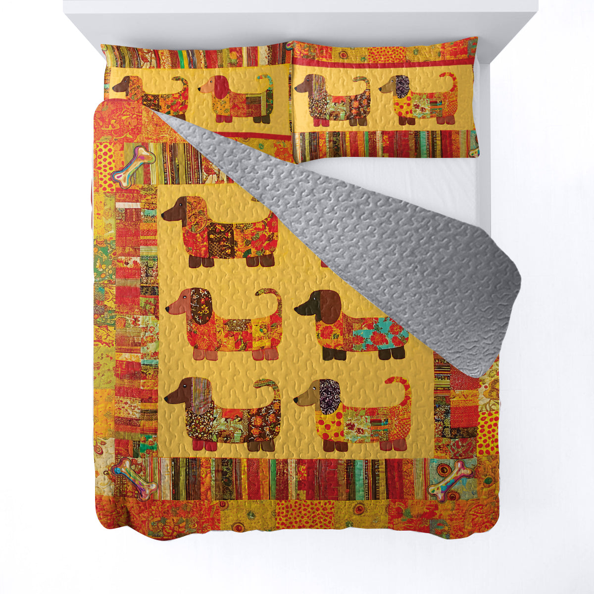 Shineful All Season Quilt 3-Piece Set - Dachshund With Colorful Pattern