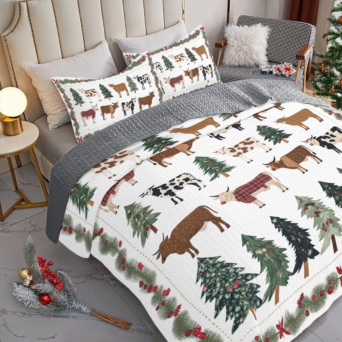 Shineful All Season Quilt 3-Piece Set Evergreen Christmas Cow