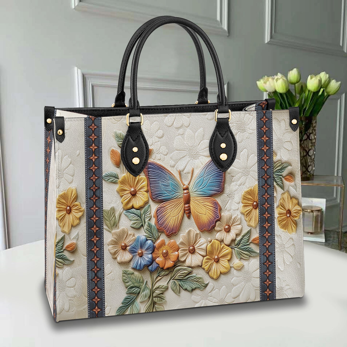 Sac en cuir brillant, enchantement papillon