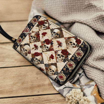 Shineful Leather Clutch Purse With Wristlet Strap Handle Charming Skull Roses