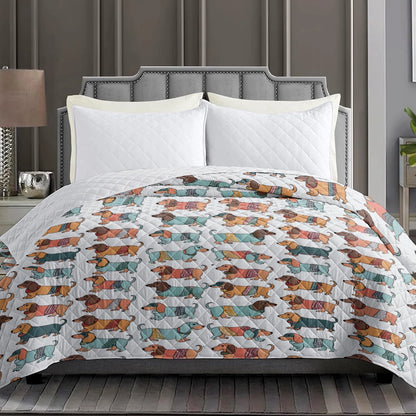 Shineful Flat Print Faux Quilt Blanket Playful Dachshunds v3