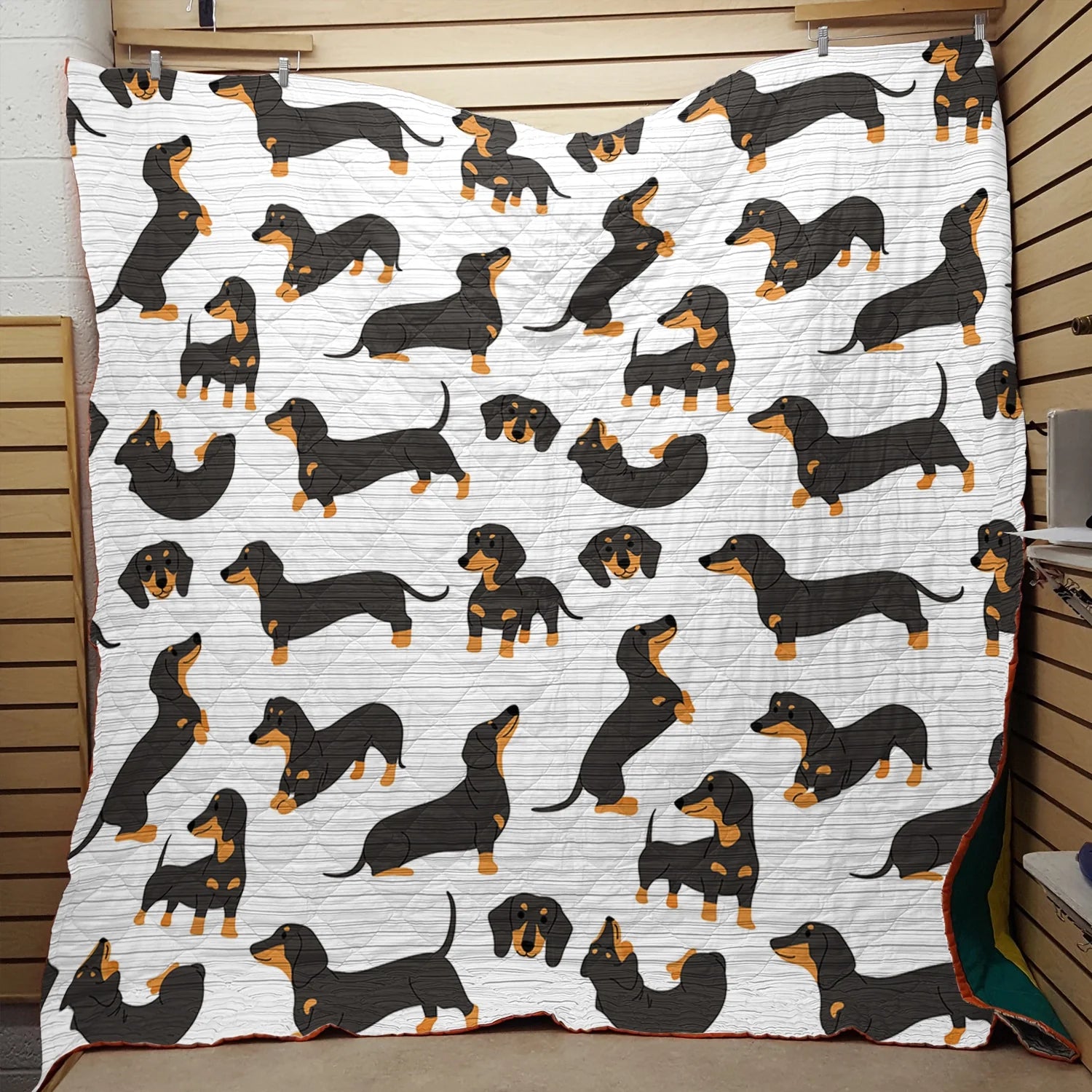 Energetic Dachshunds - All Season Faux Quilt Vq03