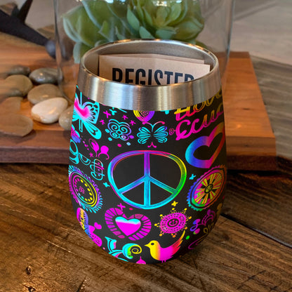 Glänzender Weinbecher Hippie Peace Zeichen