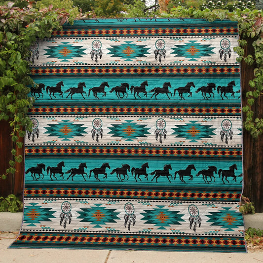 Traditional Horse Motifs - All Season Faux Quilt Vq03