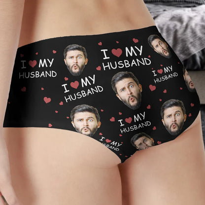 Culotte taille basse pour femme avec photo personnalisée « I Love My Husband/Boyfriend » de Shineful