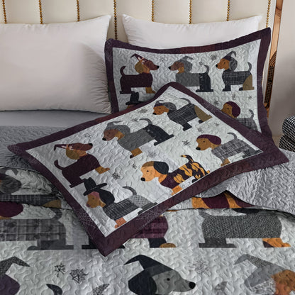 Shineful All Season Quilt 3-Piece Set Dachshund Halloween