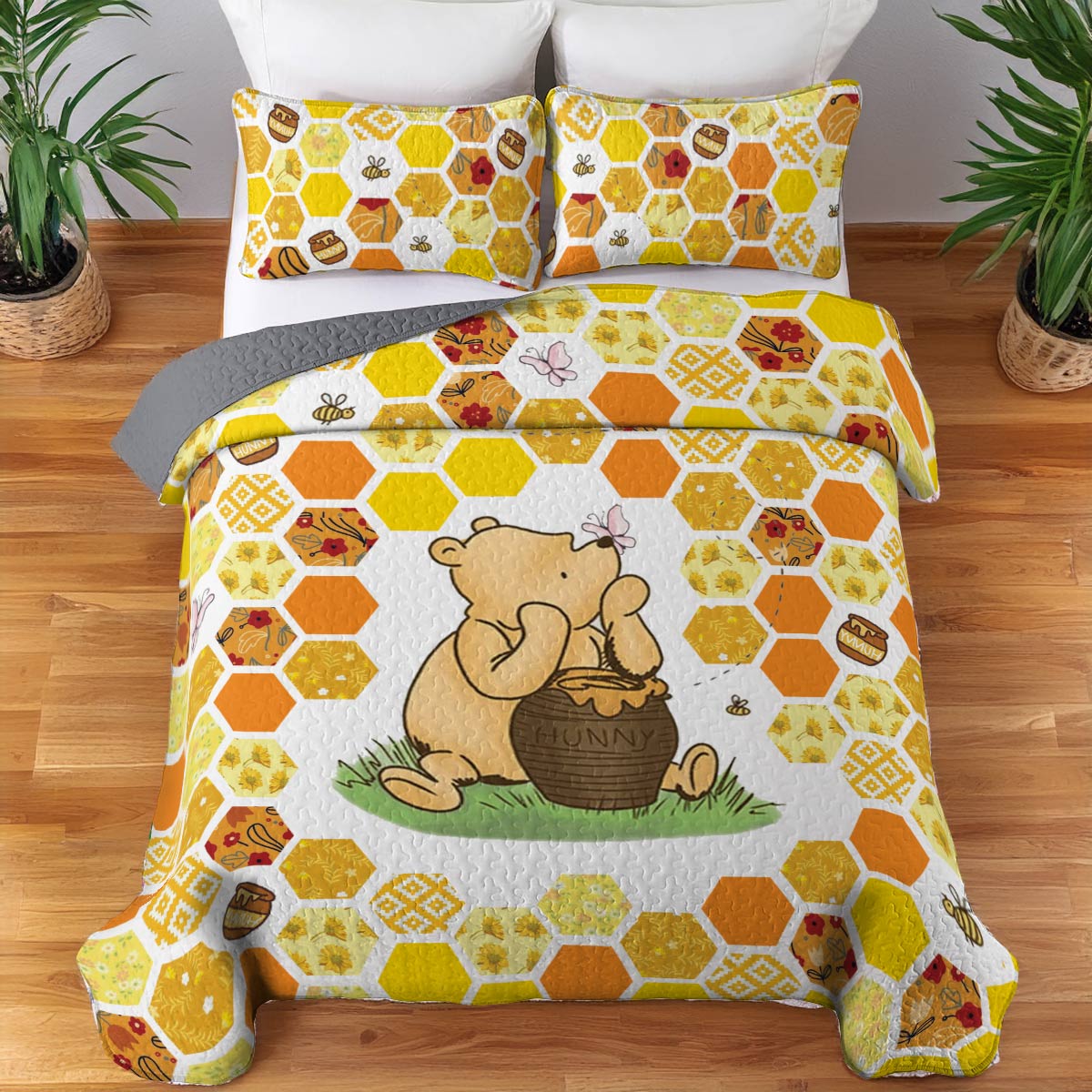 Shineful All Season Quilt 3-Piece Set Honey Pooh