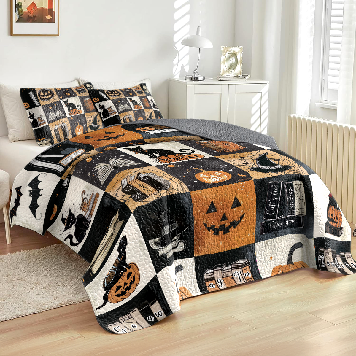 Shineful All Season Quilt 3-Piece Set Halloween Bookworm Retreat