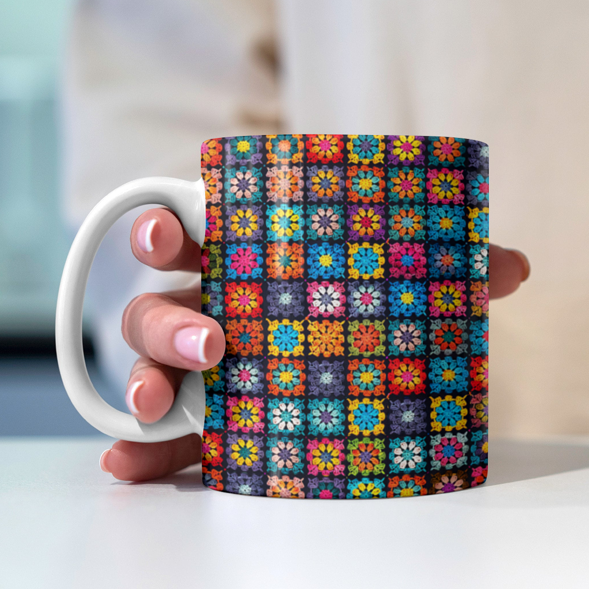 Shineful Ceramic Mug Crochet Granny/Mom Square Blanket