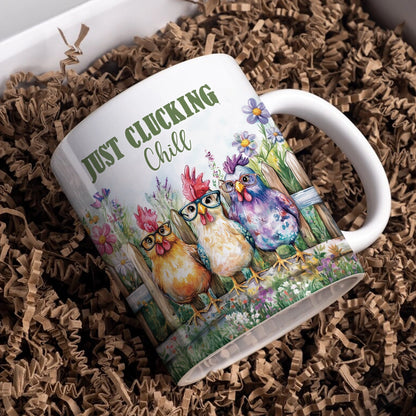 Shineful Ceramic Mug Chilling Clucking Chicken