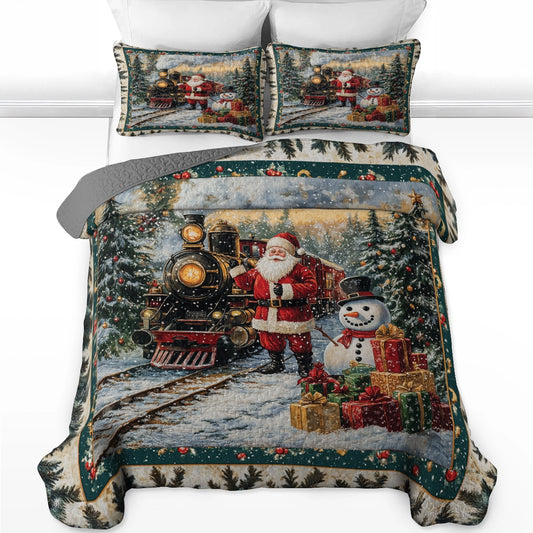 Shineful All Season Quilt 3-Piece Set - Santa’s Festive Journey