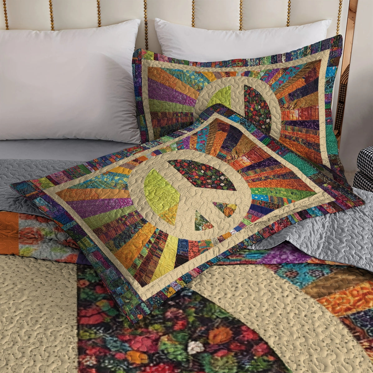 Shineful All Season Quilt 3-Piece Set - Patchwork Peace Hippie