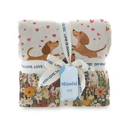 Shineful Fleece Blanket Floral Dachshund With Heart