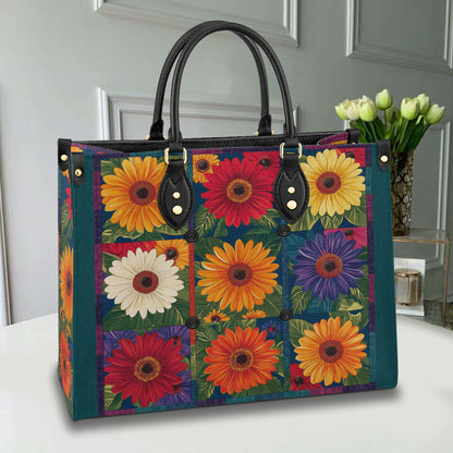 Sac en cuir brillant avec patch marguerite vibrant