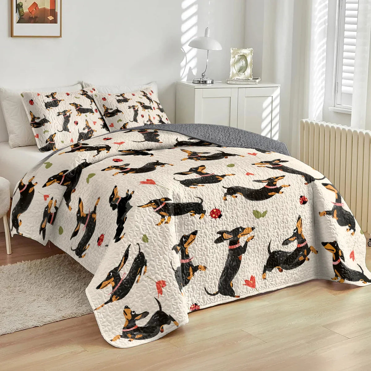 Shineful All Season Quilt 3-Piece Set Doxie Delight