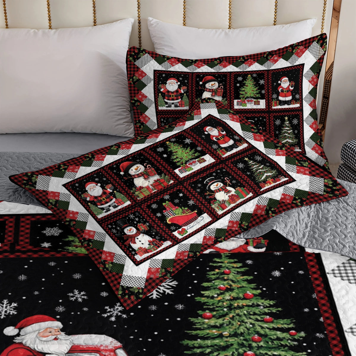 Shineful All Season Quilt 3-Piece Set - Santa's Tree Farm