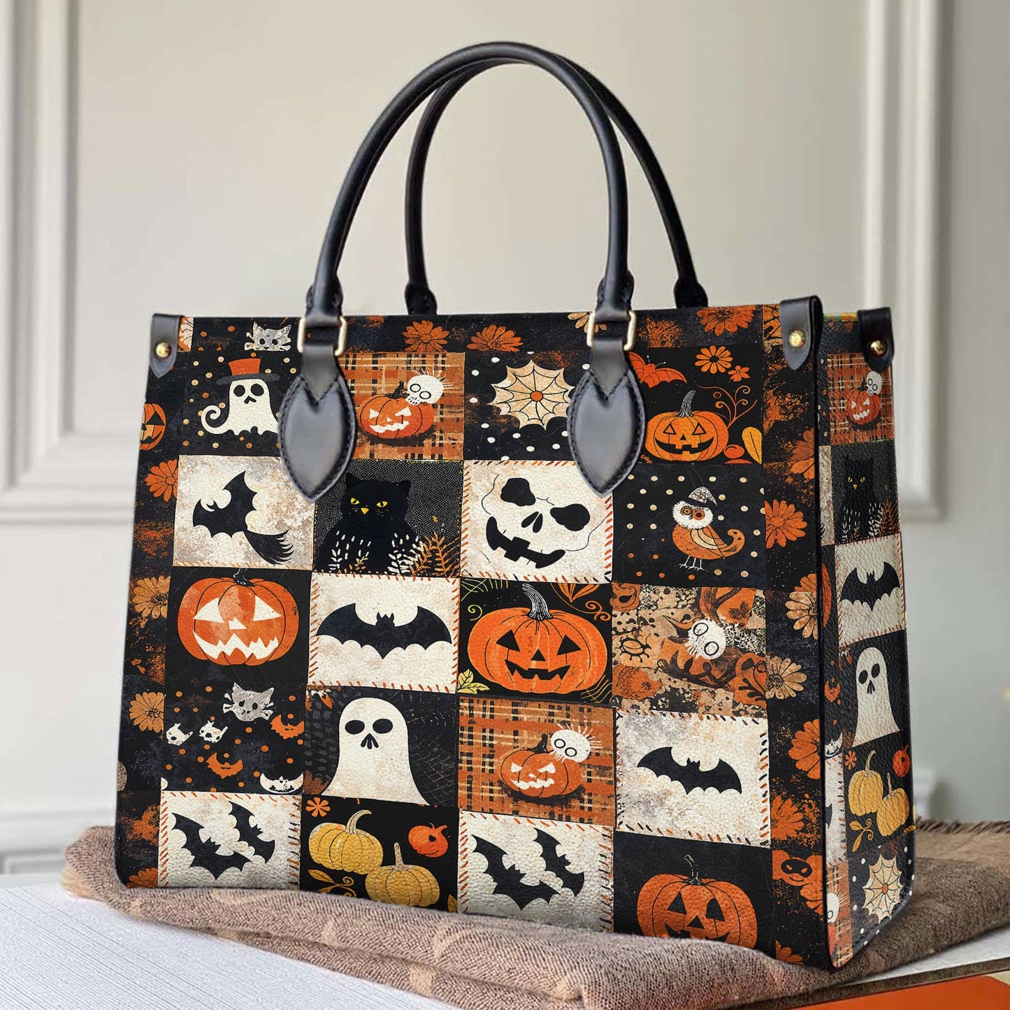 Glänzende Ledertasche Spooky Patchwork