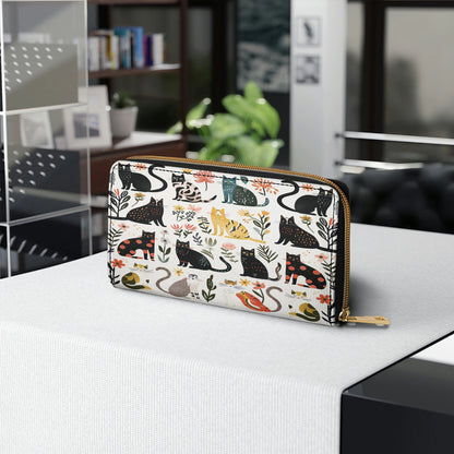 Glänzende Clutch aus Leder mit Trageriemen „Botanical Cat Bliss“