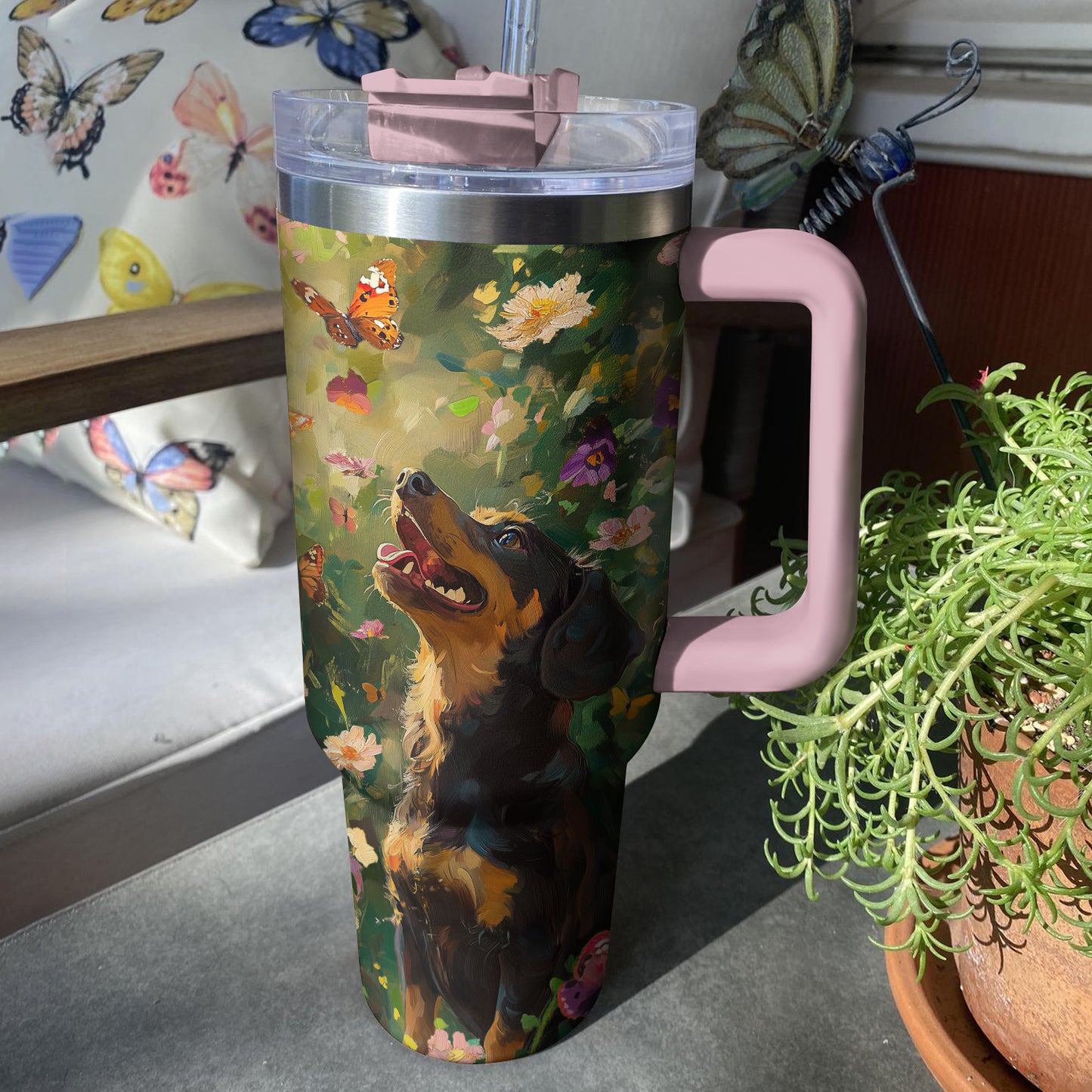 Shineful Tumbler Dachshund In Bloom