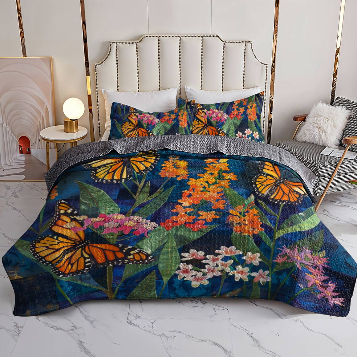 Shineful All Season Quilt 3-Piece Set Monarch Butterflies And Milkweed Plant