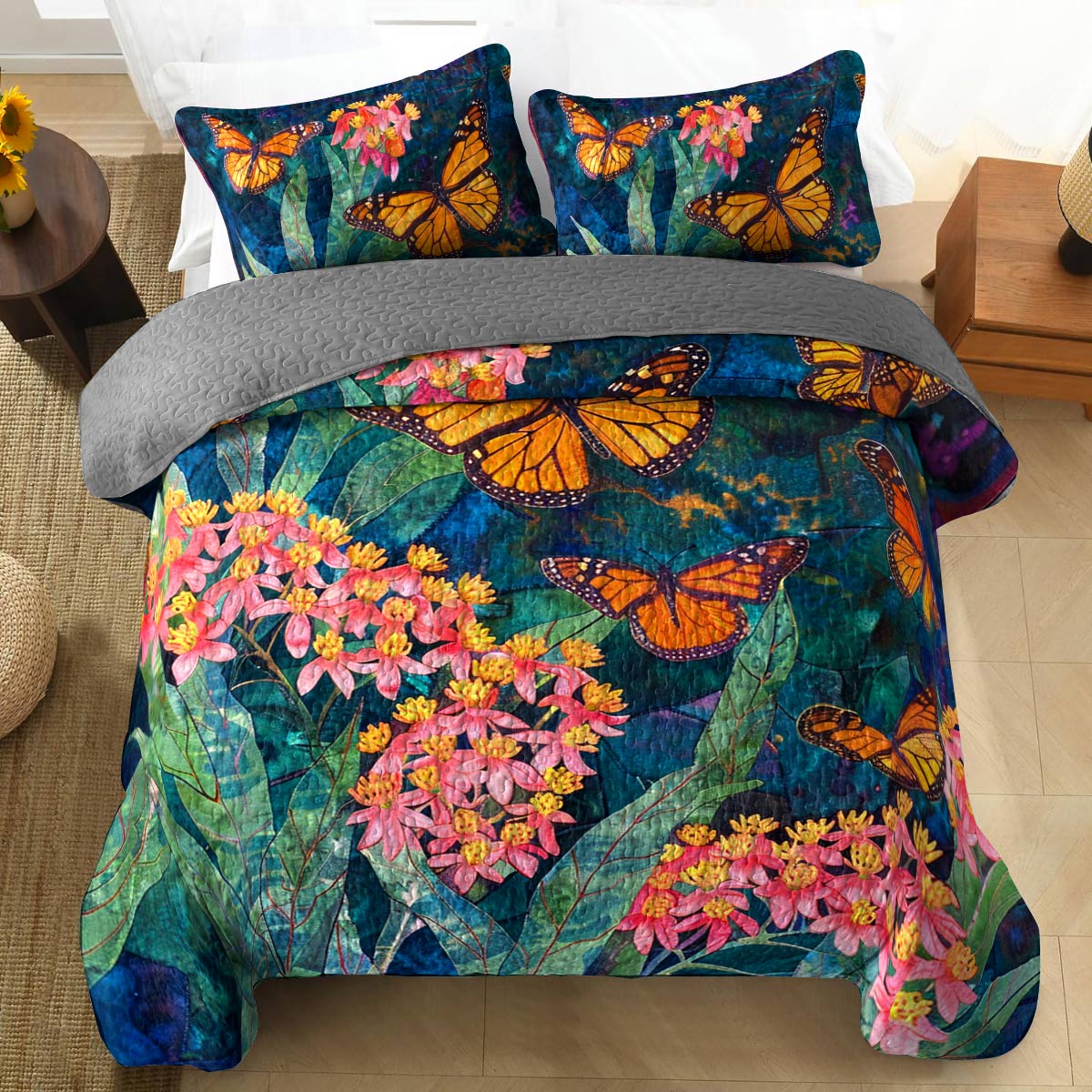 Shineful All Season Quilt 3-Piece Set Shineful All Season Quilt 3-Piece Set Charming Monarch Butterflies And Milkweed Plant