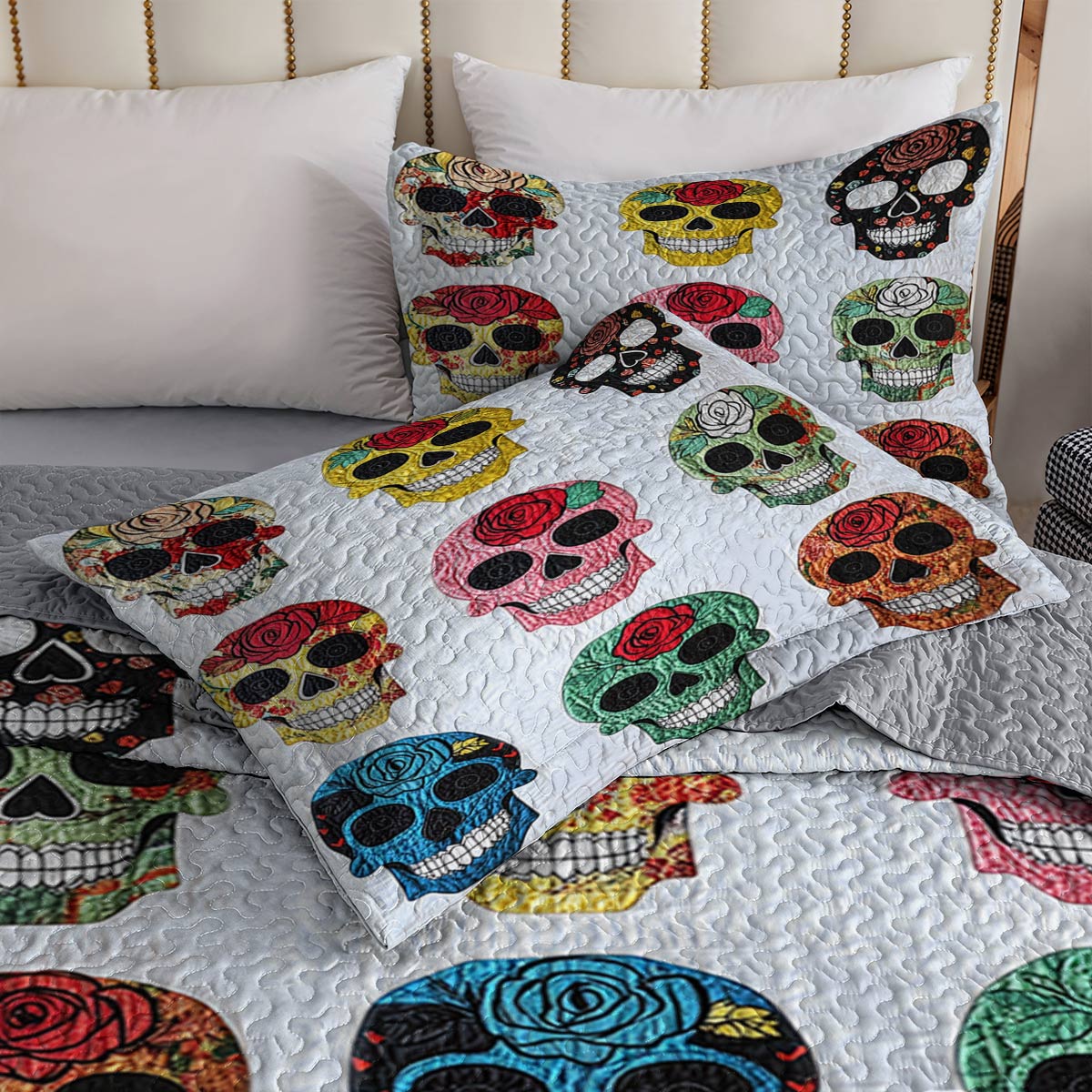 Shineful All Season Quilt 3-Piece Set  Colorful Sugar Skull Roses