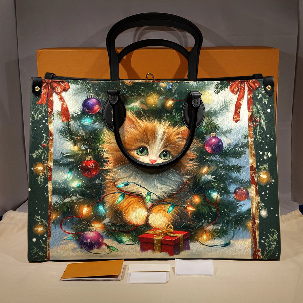 Shineful Leather Bag Under the Tree with Christmas Kitty