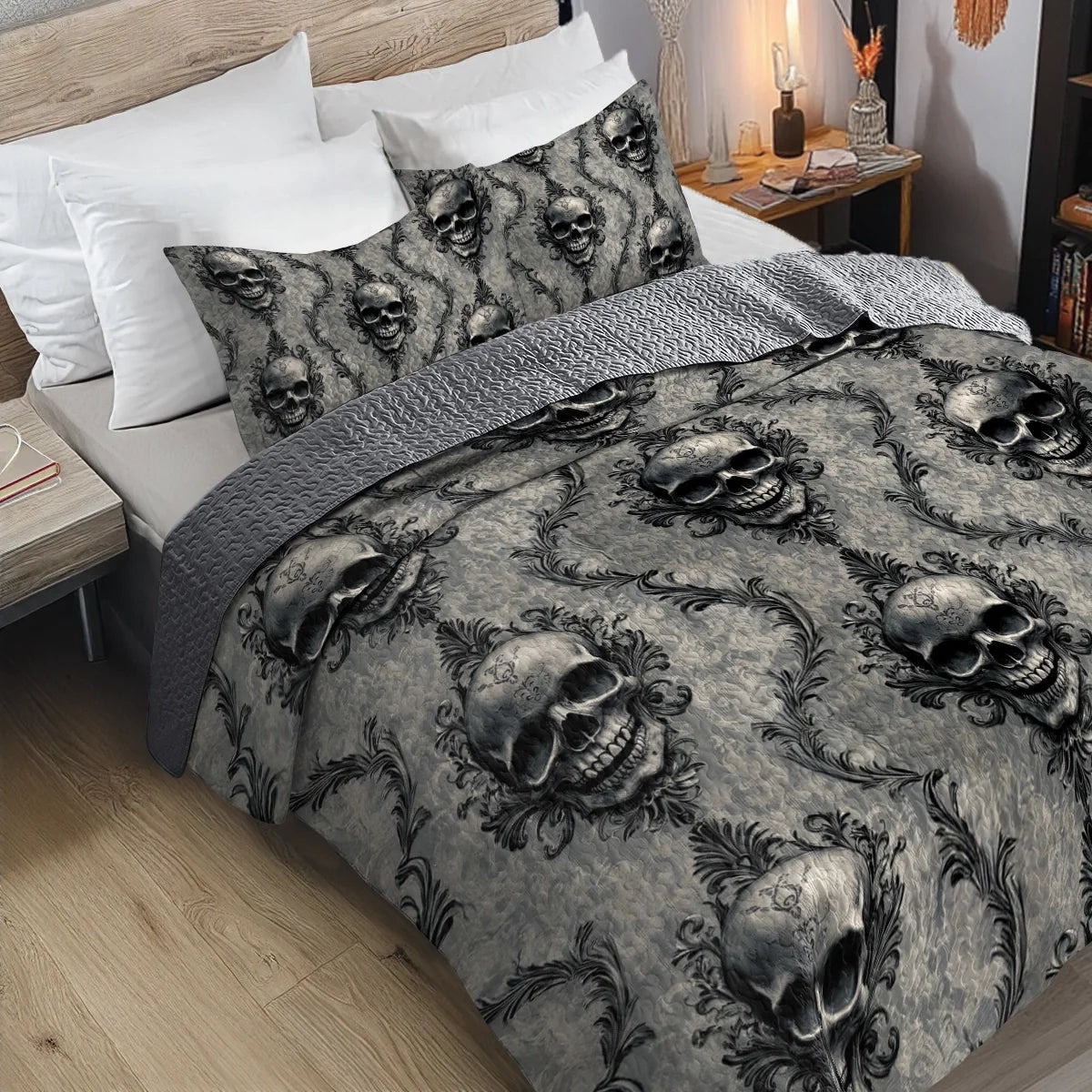 Shineful All Season Quilt 3-Piece Set - Dark Skull Damask