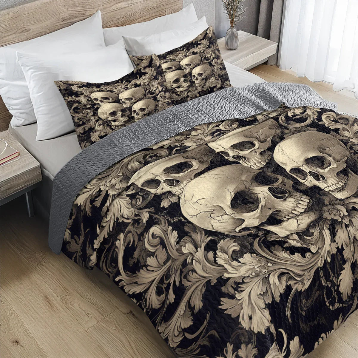 Shineful All Season Quilt 3-Piece Set - Mystic Skull Baroque