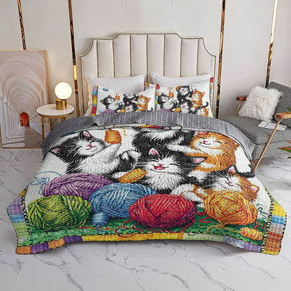 Shineful All Season Quilt 3-teiliges Set, Playful Kittens Garn