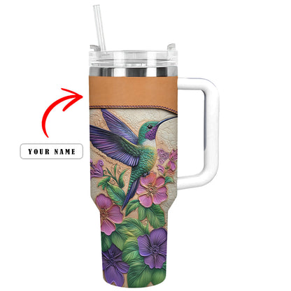 Shiny personalisierter Trinkbecher aus Leder mit Blumenmotiv „Kolibri“