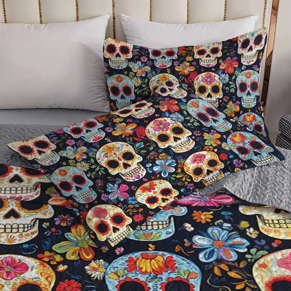 Shineful All Season Quilt 3-Piece Set - Colorful Skulls & Blooms